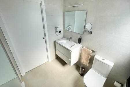 Apartamento De 3 Dormitorios Piscina Y Parking Калпе Екстериор снимка